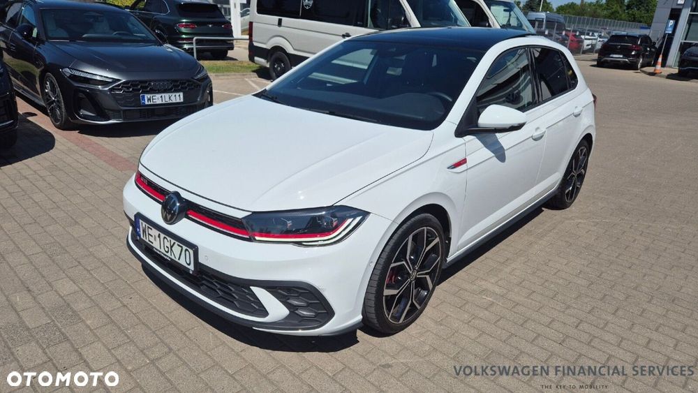 Volkswagen Polo - 4