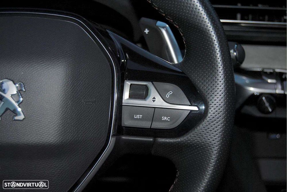 Peugeot 3008 1.6 Hybrid GT e-EAT8 - 24