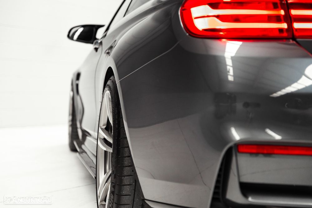 BMW M4 DKG - 10