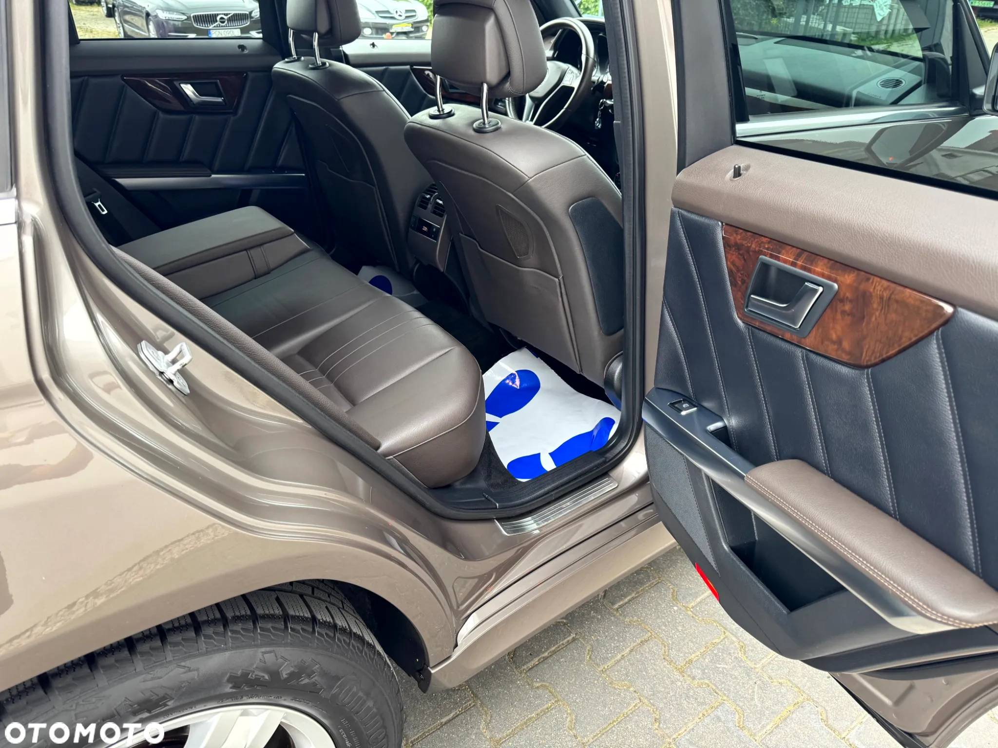 Mercedes-Benz GLK - 12