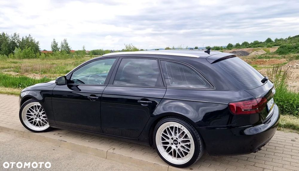 Audi A4 Avant - 2