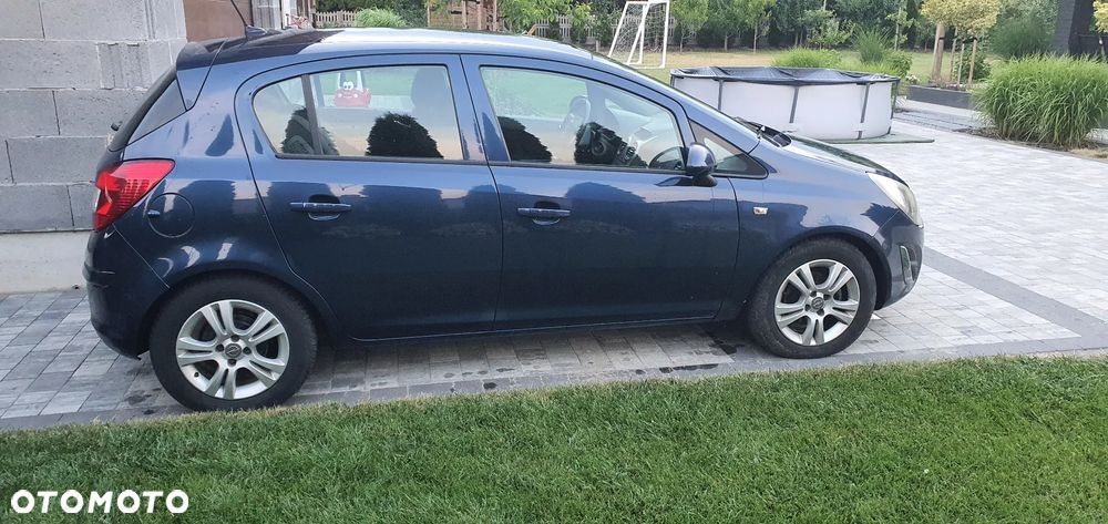 Opel Corsa - 2