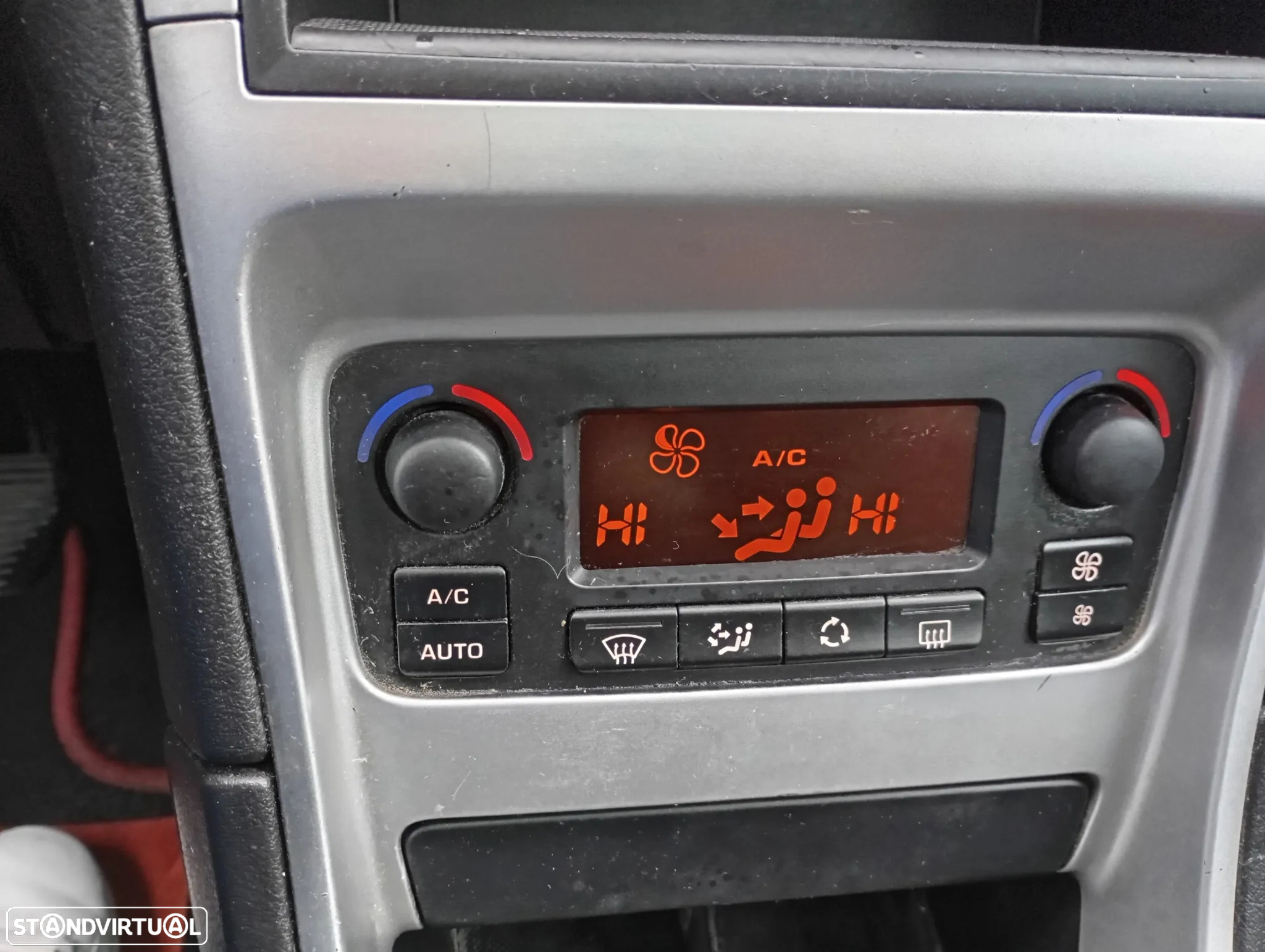 Peugeot 307 SW 1.6 HDi FAP Premium - 9