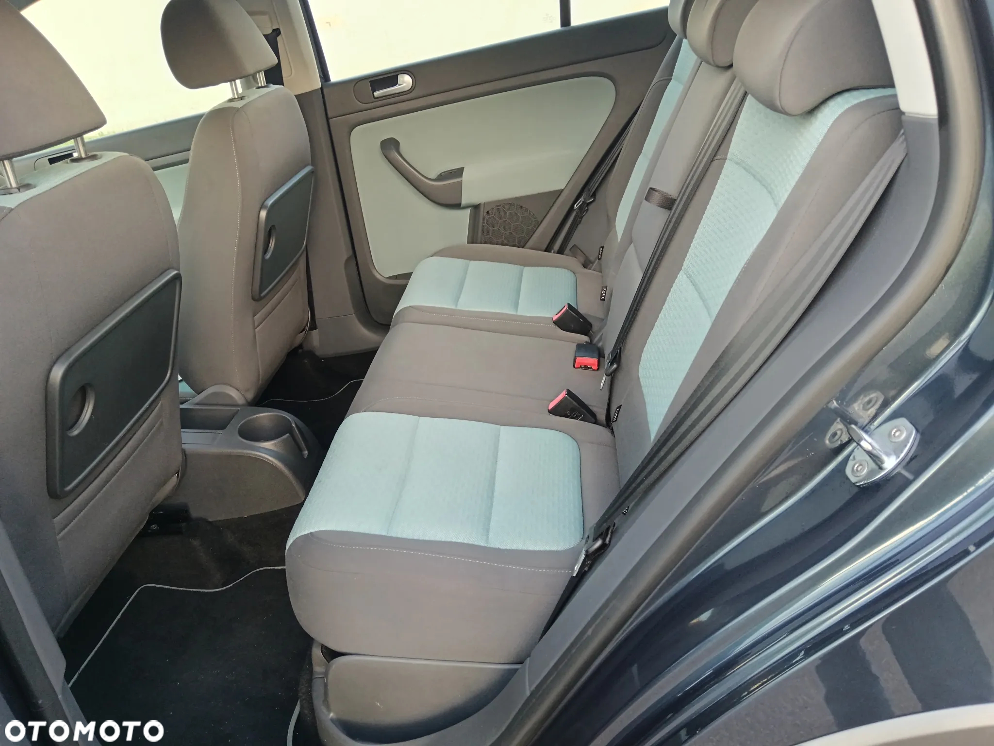 Volkswagen Golf Plus - 16