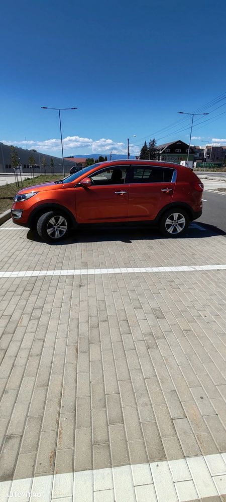 Kia Sportage 1.7 DSL MT 4x2 STYLE - 2