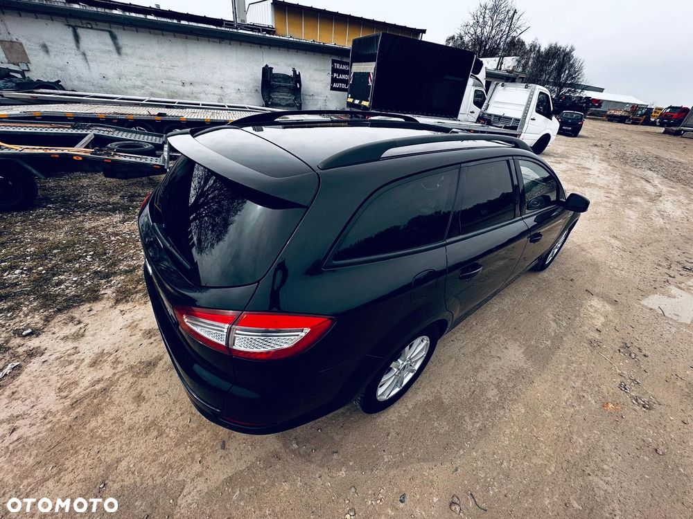 Ford Mondeo 1.6 T Platinium X Plus (Trend) - 4