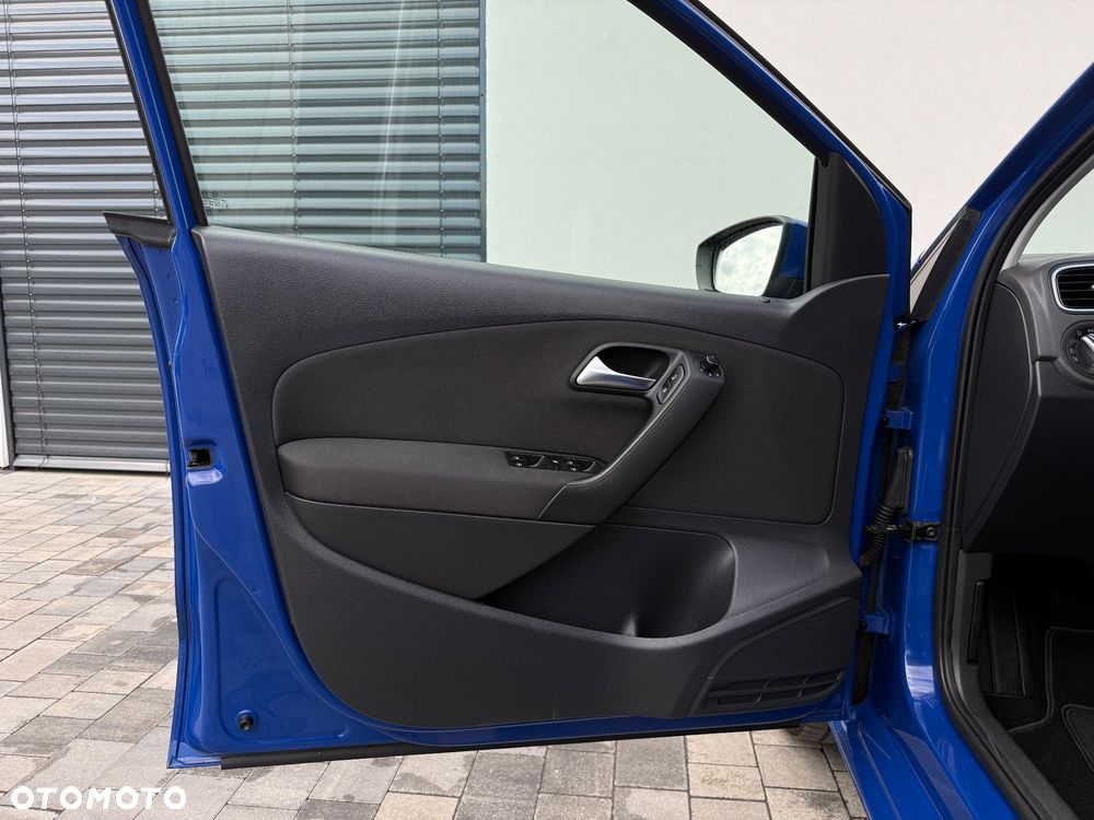Volkswagen Polo 1.2 Team - 13