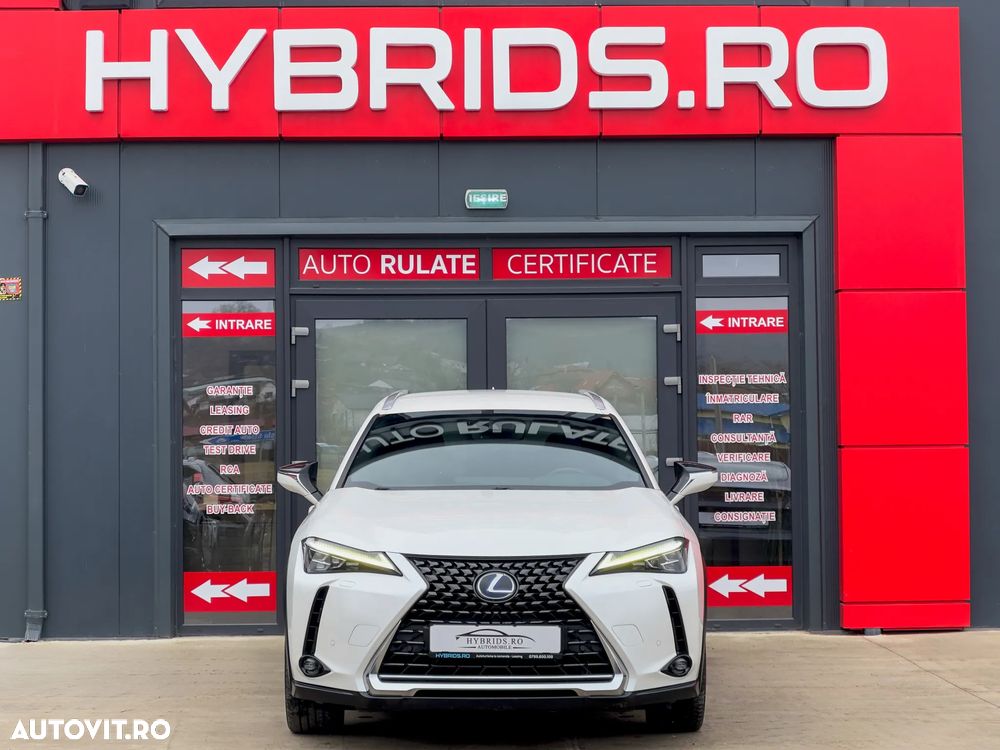 Lexus UX 250h (E-FOUR) Executive Line - 3