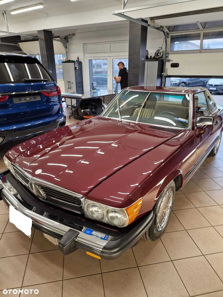 Mercedes-Benz SL - 1