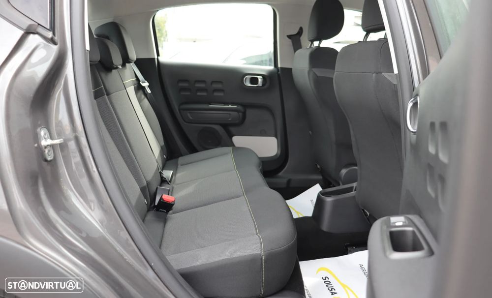 Citroën C3 1.2 PureTech Shine EAT6 - 15