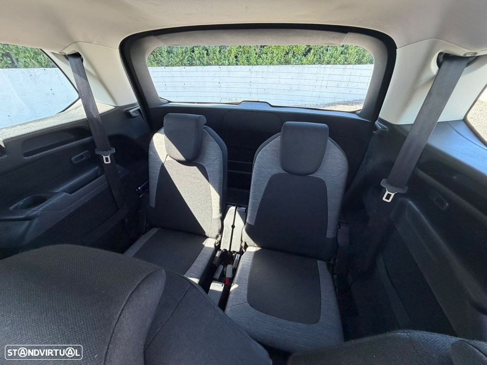 Citroën C4 Grand Picasso 1.6 BlueHDi Feel EAT6 - 18