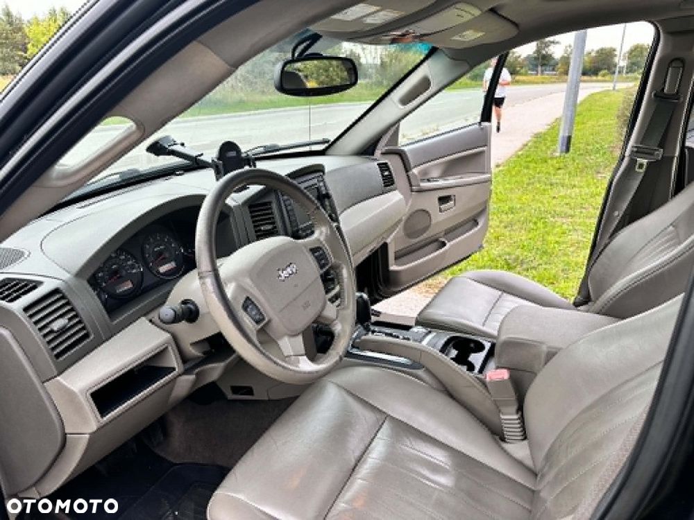 Jeep Grand Cherokee - 6