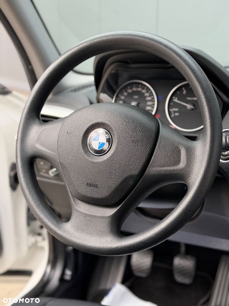 BMW Seria 1 116d Eff.Dynamics Sport Line - 9
