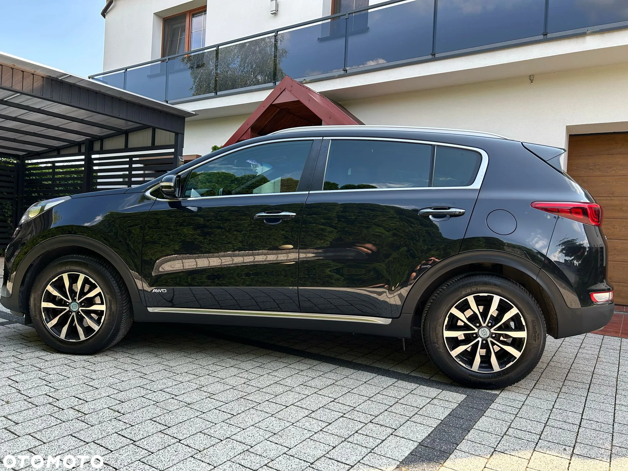 Kia Sportage 2,0 CRDI AWD GT Line - 2