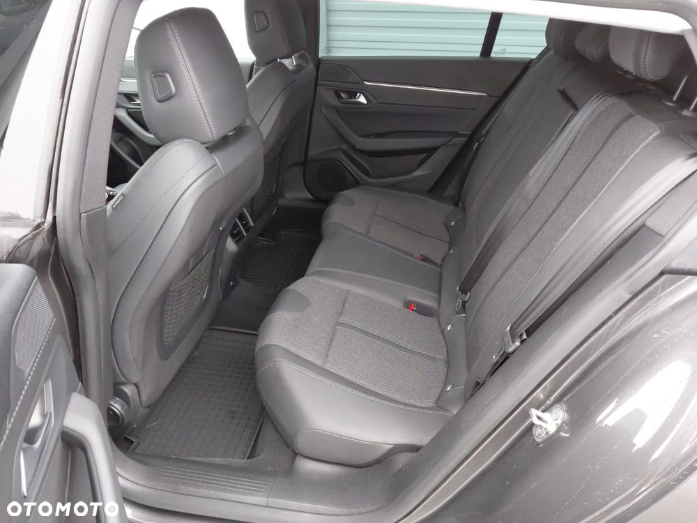 Peugeot 508 PureTech 180 EAT8 Allure - 14