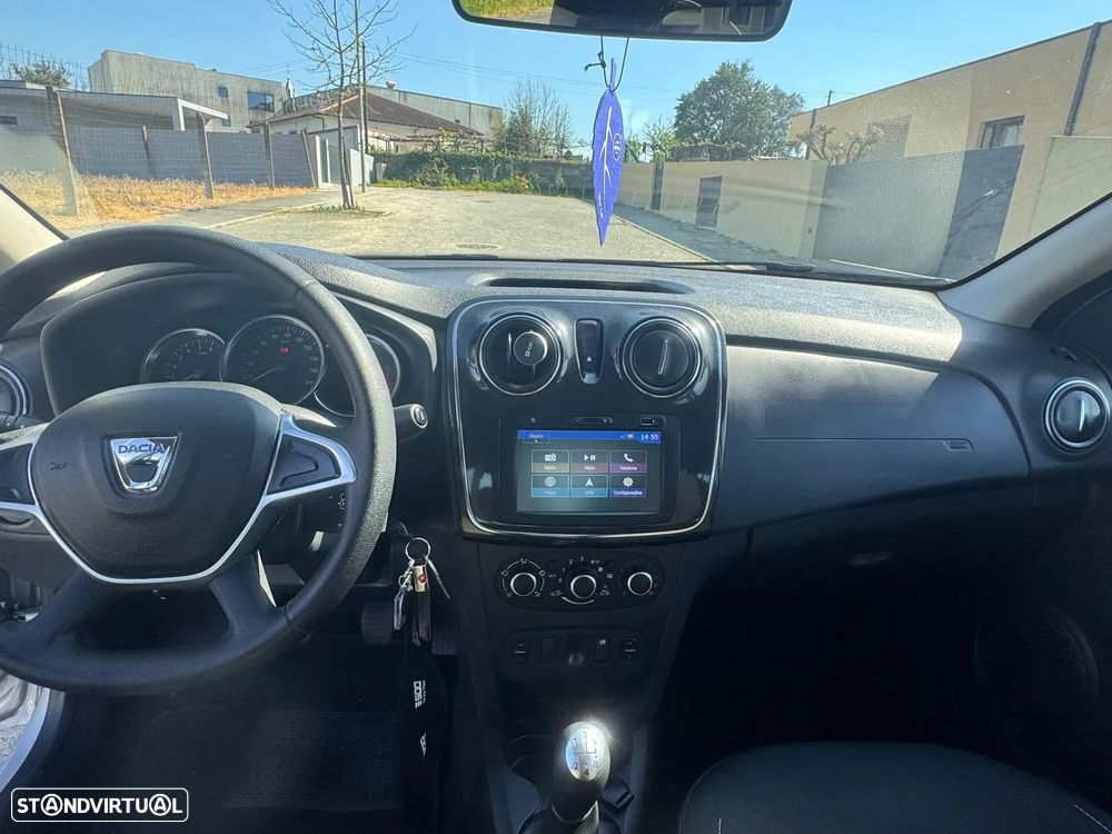 Dacia Logan 0.9 TCe Confort - 11
