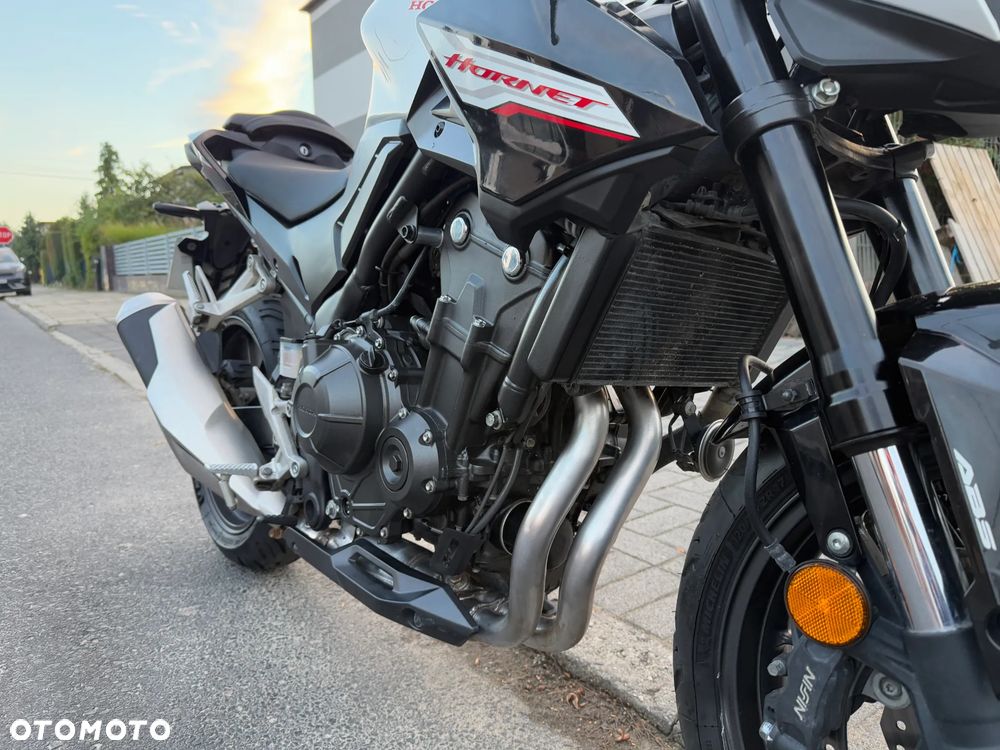 Honda Hornet - 21