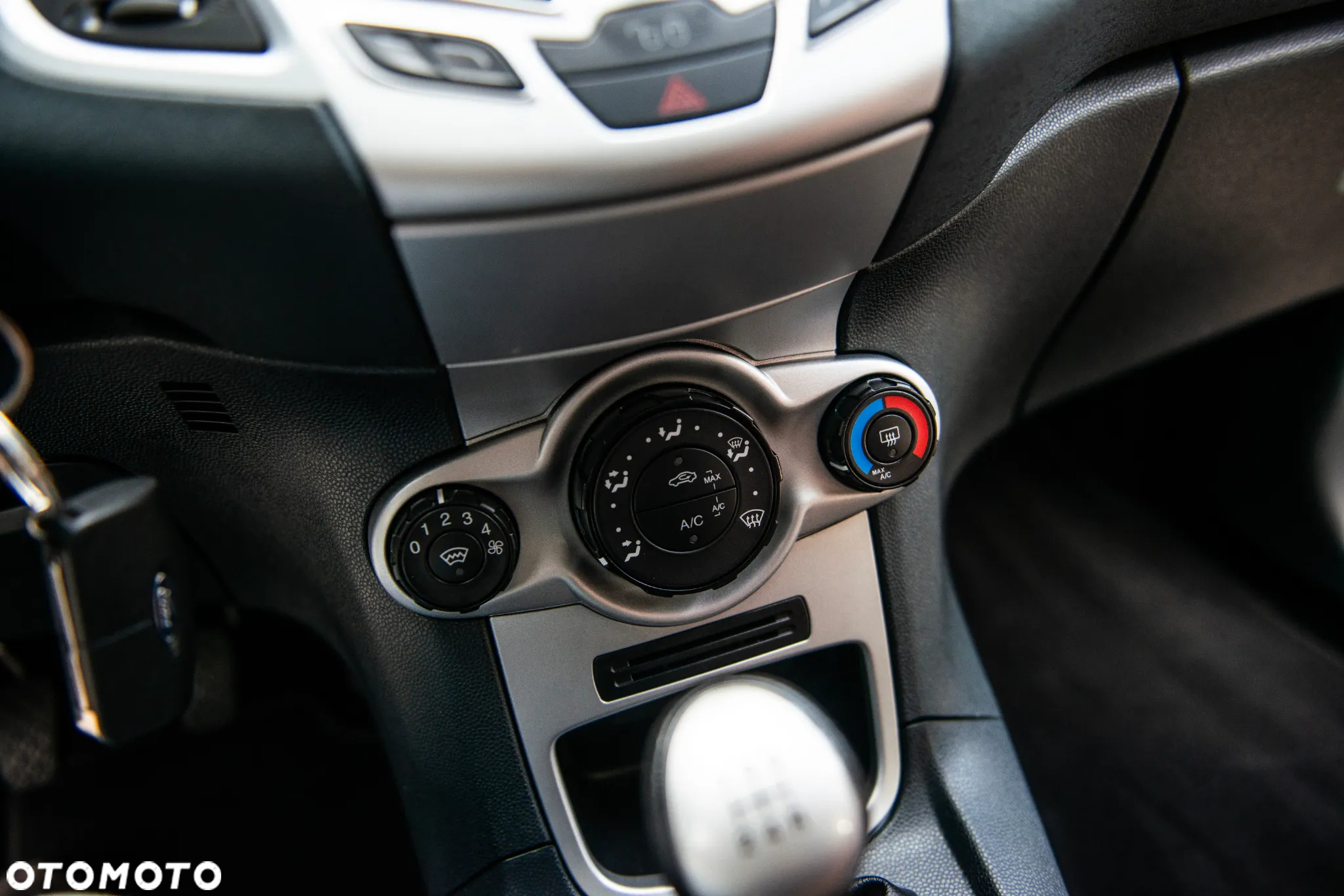 Ford Fiesta 1.25 Celebration - 31