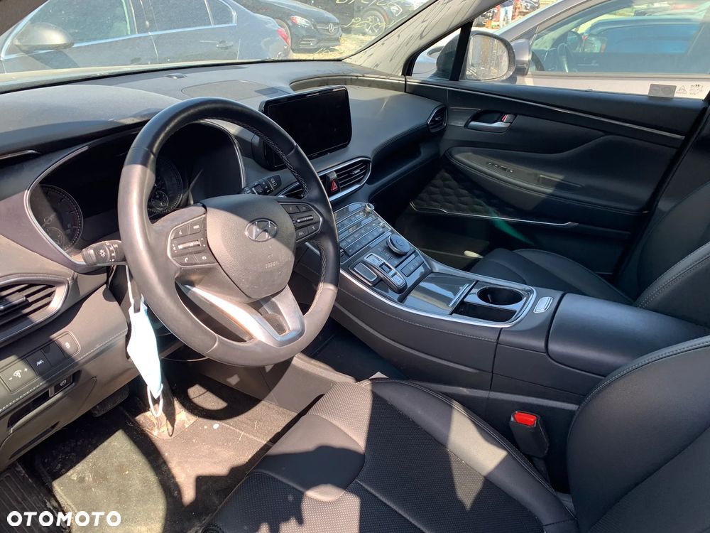 Hyundai Santa Fe - 23