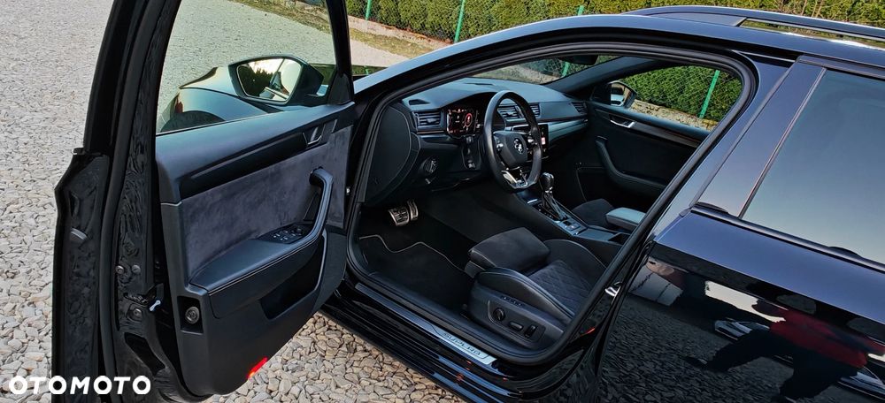 Skoda Superb 1.4 TSI DSG Sportline - 12