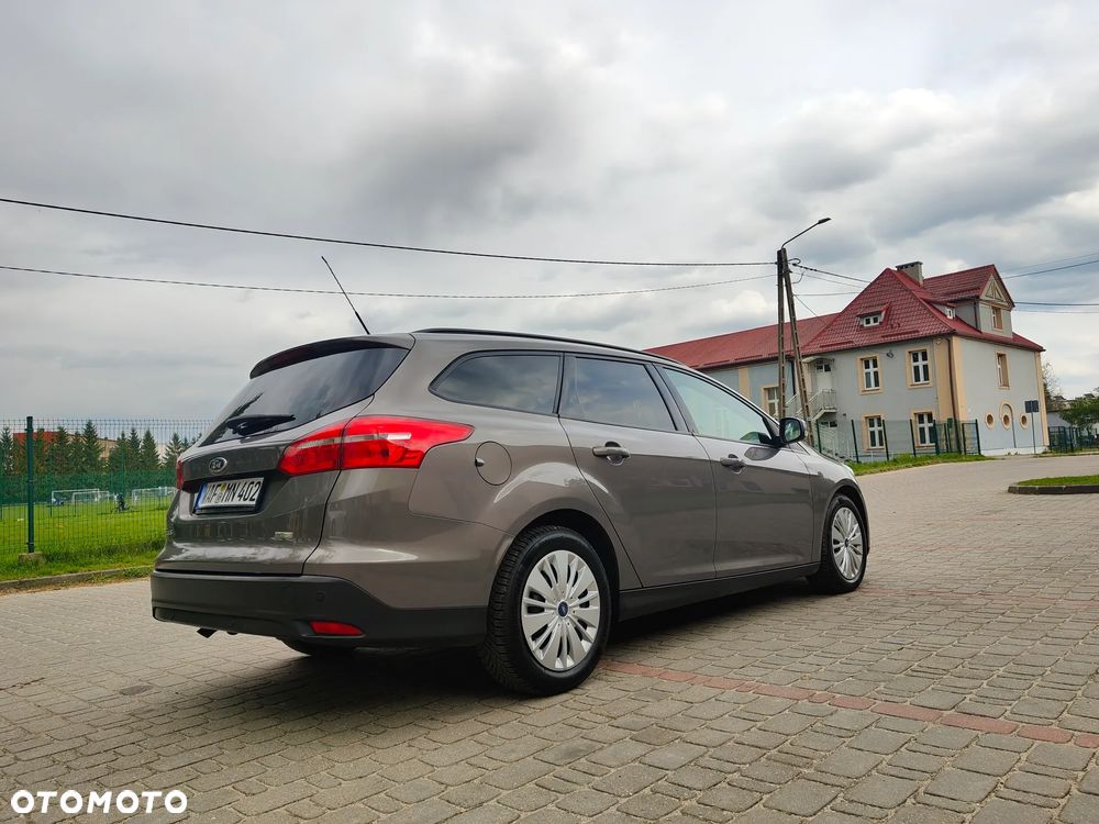 Ford Focus - 6
