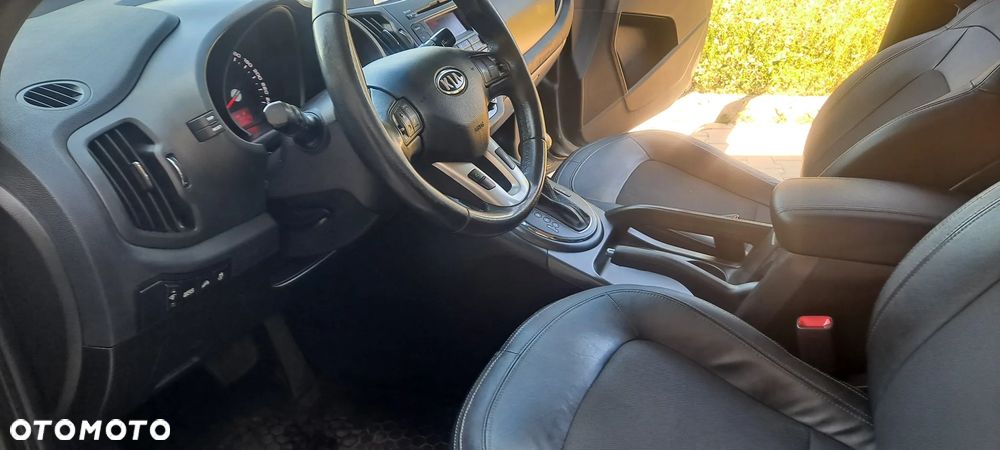 Kia Sportage 2,0 CRDI AWD Spirit - 6