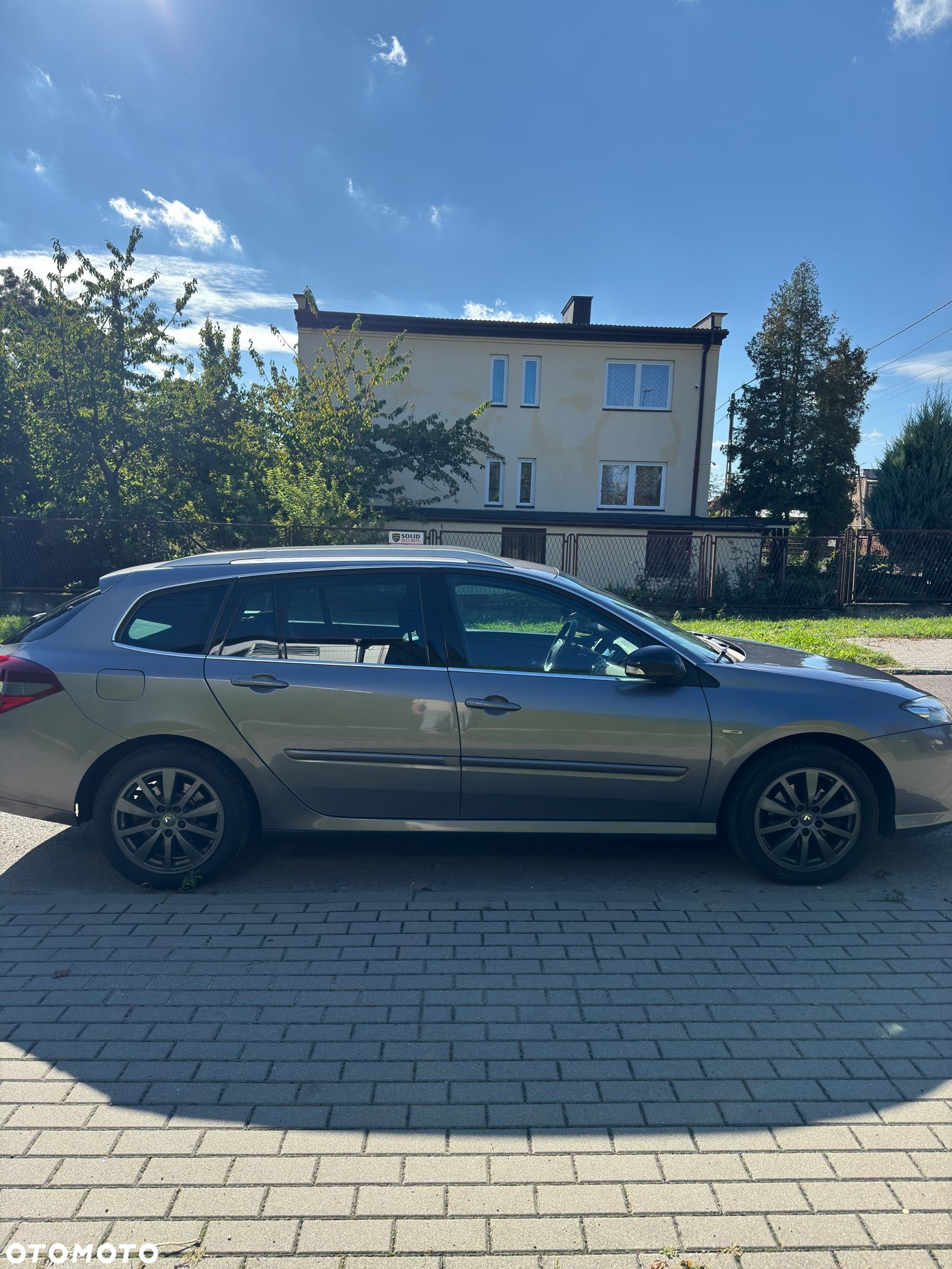 Renault Laguna 2.0 dCi Bose Edition - 7