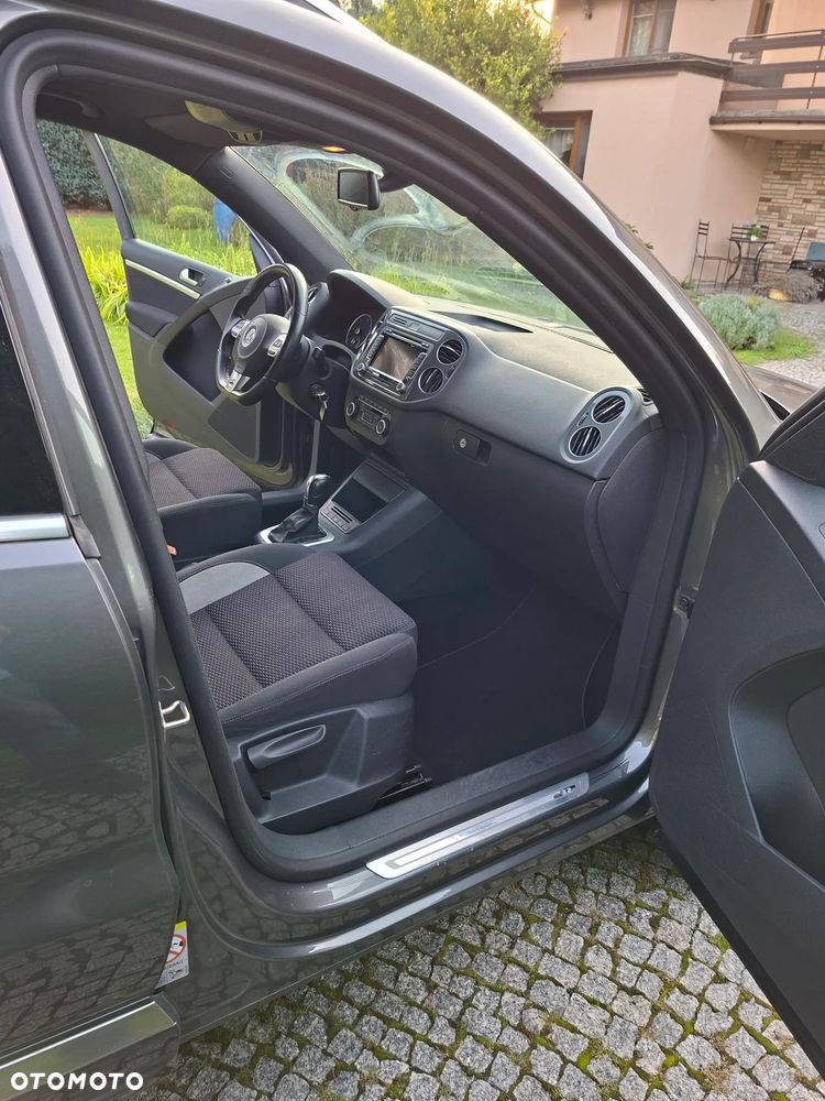 Volkswagen Tiguan 2.0 TDI 4Mot Sport&Style DSG - 9