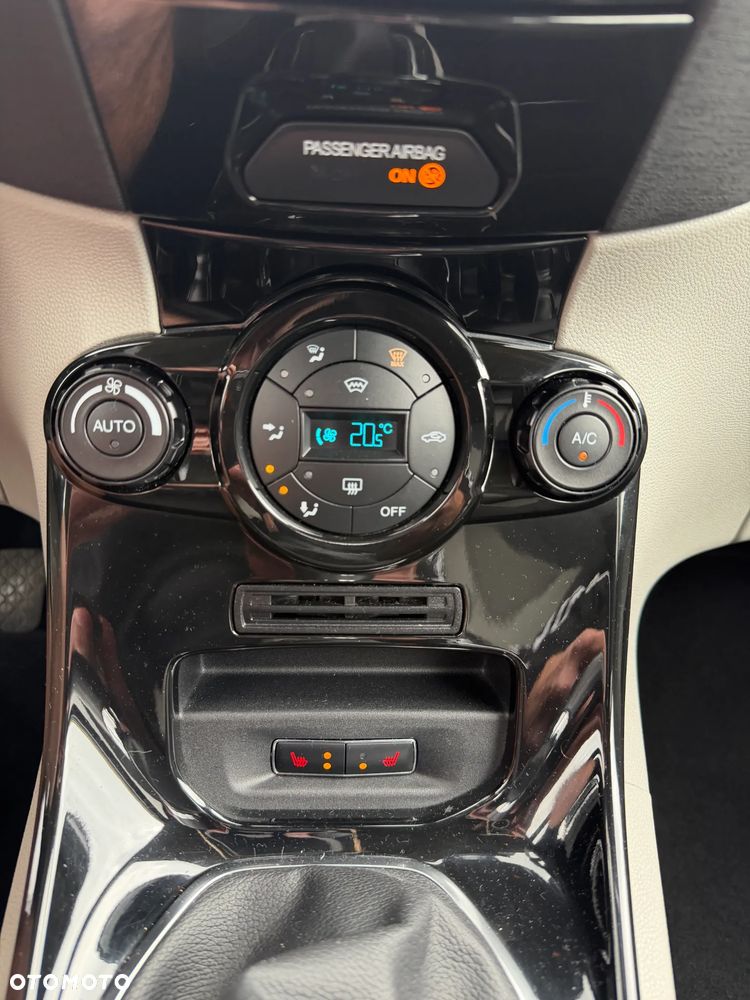 Ford Fiesta 1.0 EcoBoost Titanium EU6 - 9