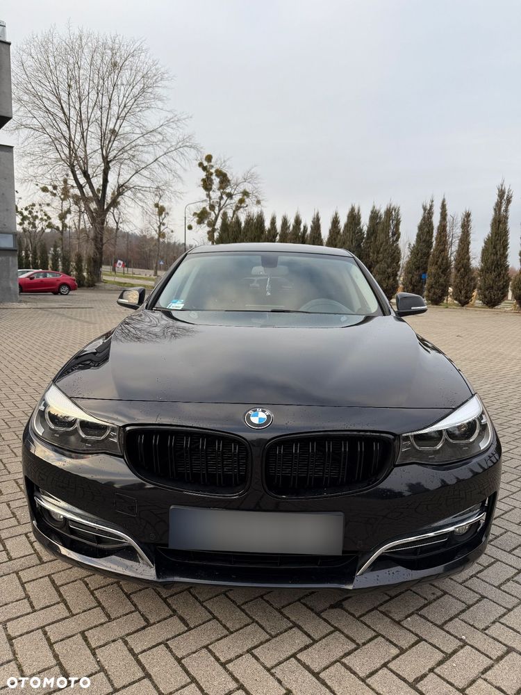 BMW Seria 3 318d Luxury Line - 2
