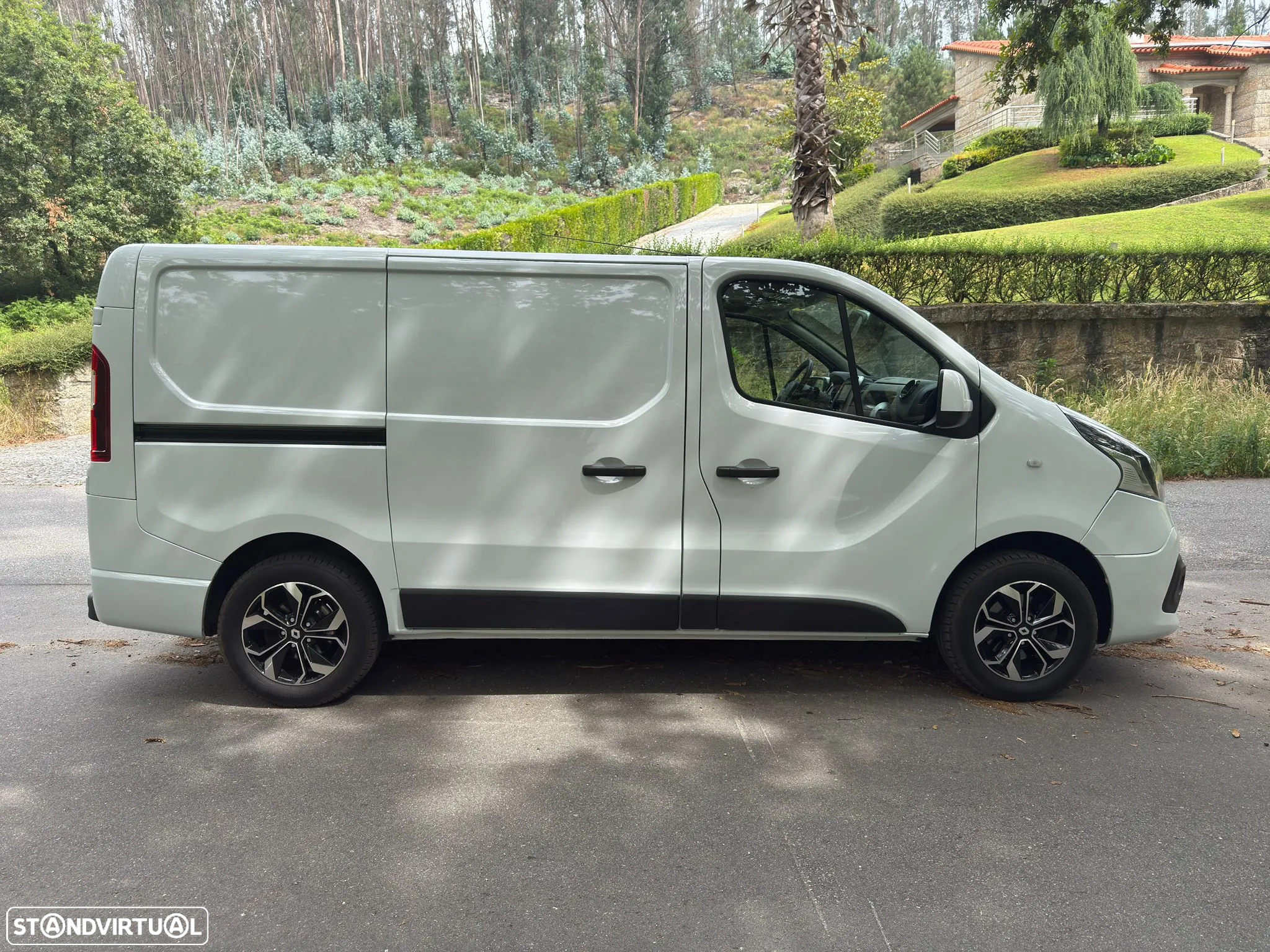 Renault Trafic - 20