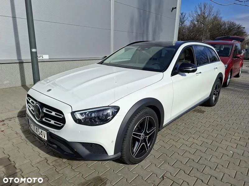 Mercedes-Benz Klasa E 220 d 4-Matic Avantgarde - 2