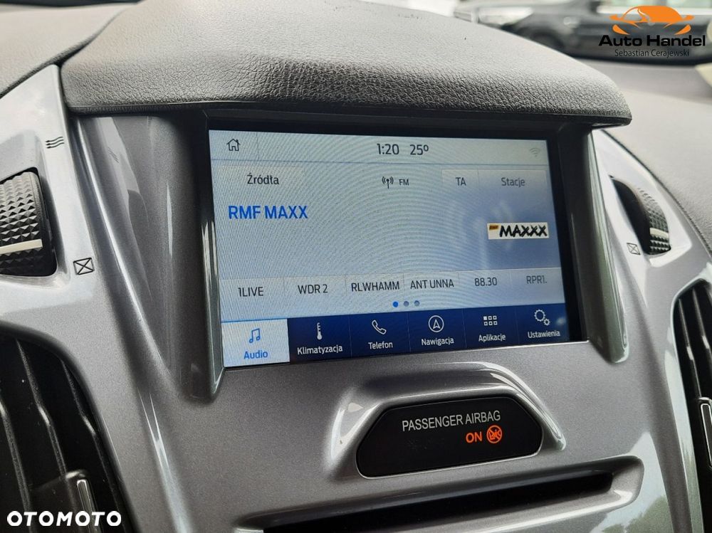 Ford Tourneo Connect 1.5 TDCi Start-Stop Titanium - 26