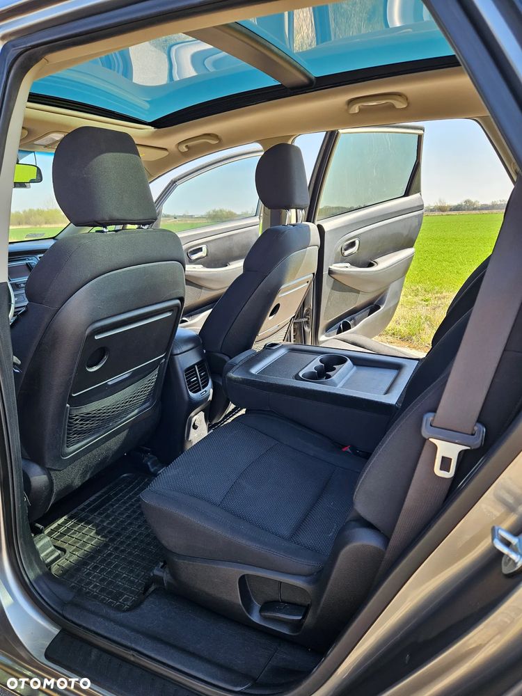 Kia Carens 1.7 CRDi M - 21