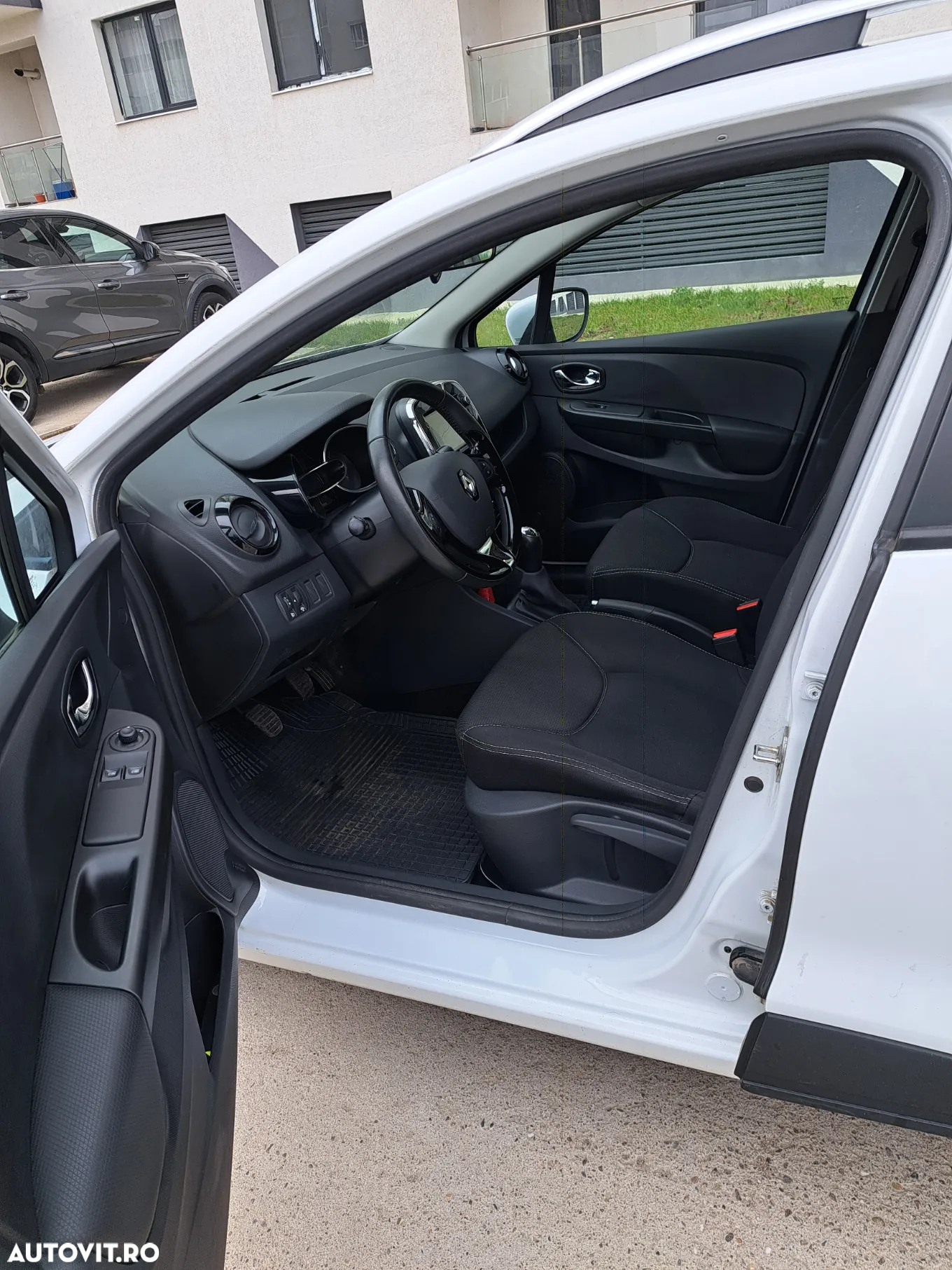 Renault Clio Estate 1.2 Expression - 5