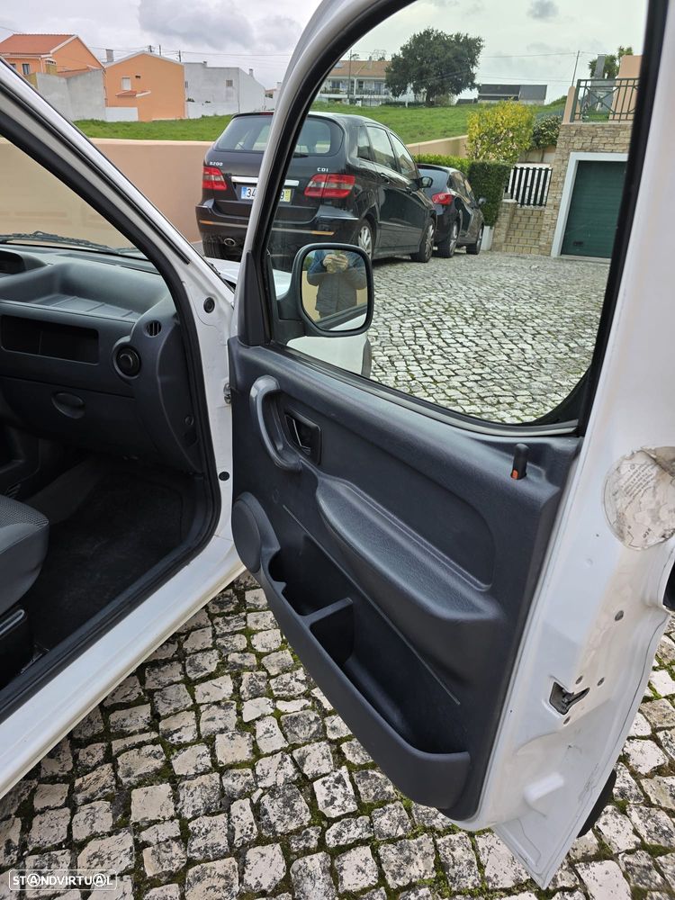 Citroën Berlingo 1.6 HDi X - 12