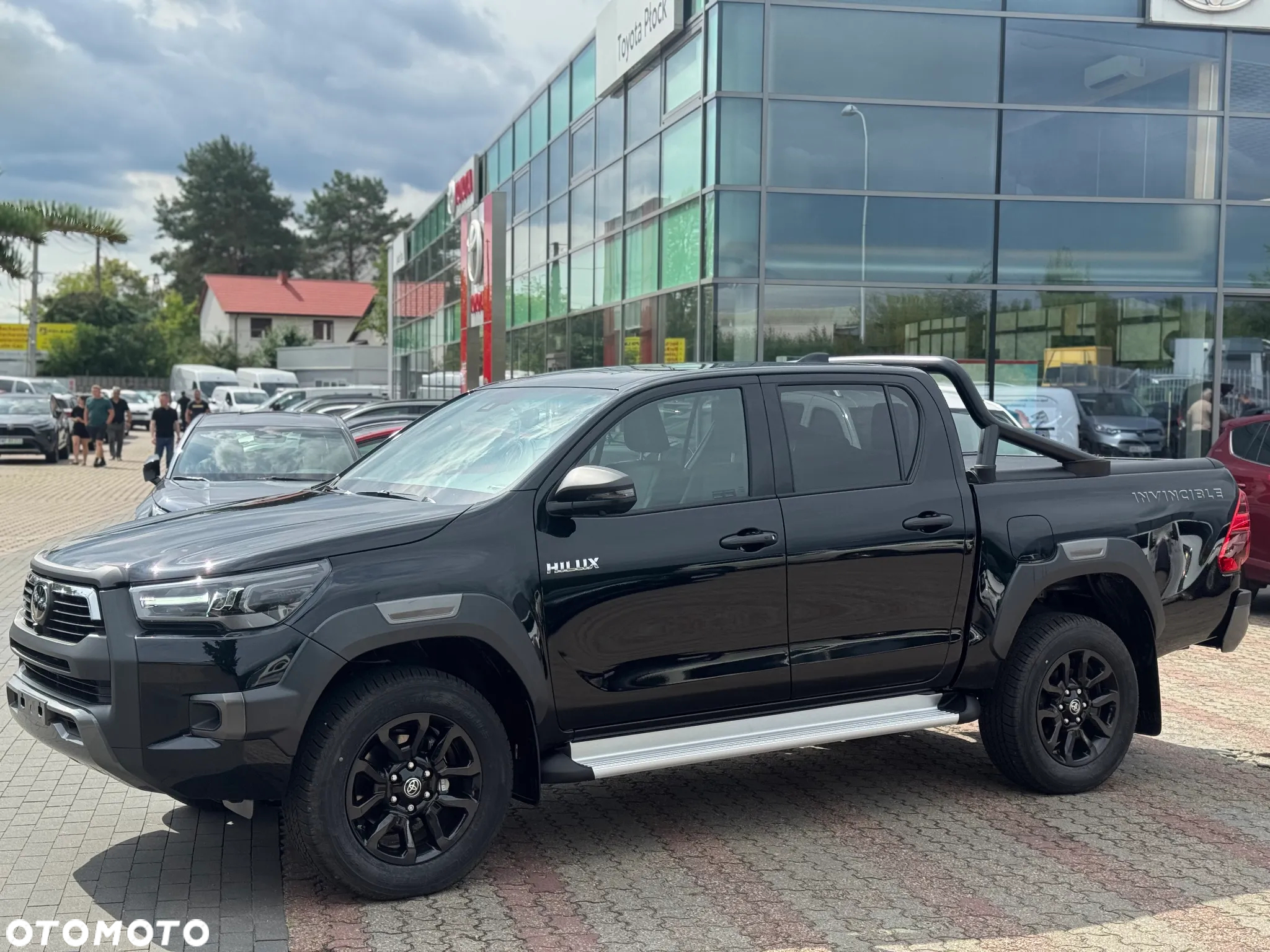 Toyota Hilux 2.8 D-4D Double Cab Invincible 4x4 - 2