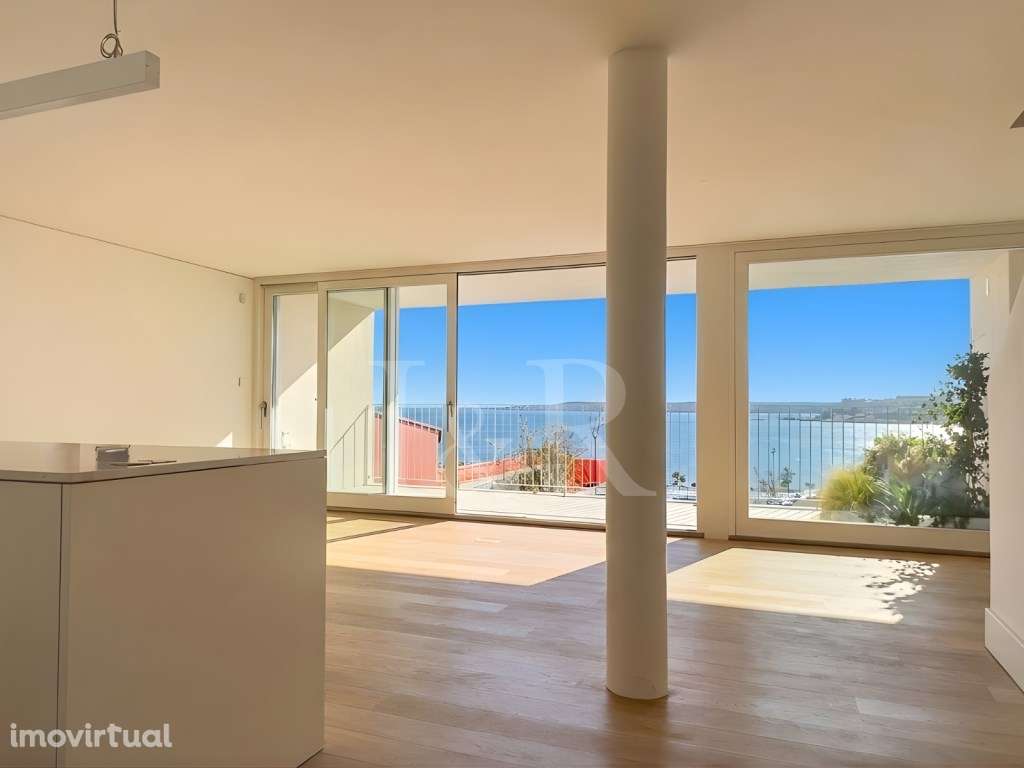 Penthouse T5 duplex com terraços e vista rio em Santos, Lisboa - Grande imagem: 4/79