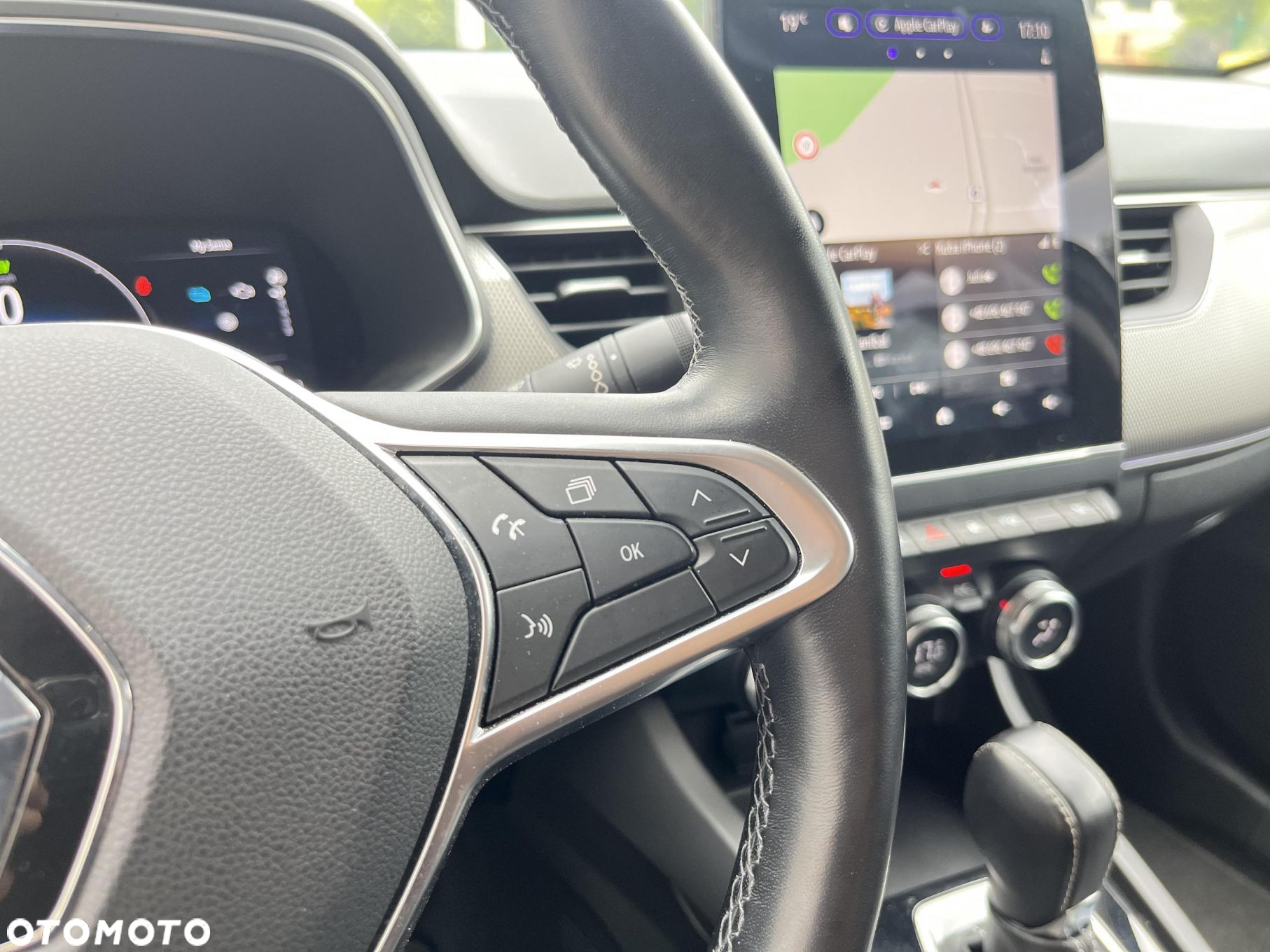 Renault Arkana 1.6 E-TECH Techno MMT - 25