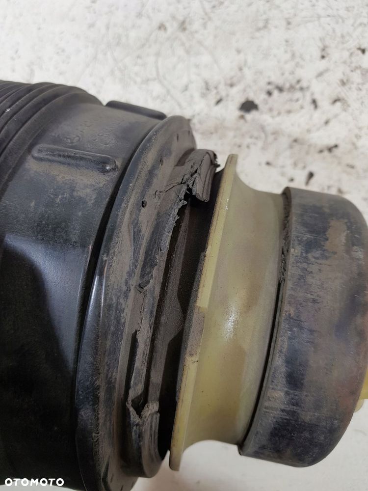 poduszka zawieszenia prawy tył a2123204025 mercedes e-klasa w212 lci kombi - 11