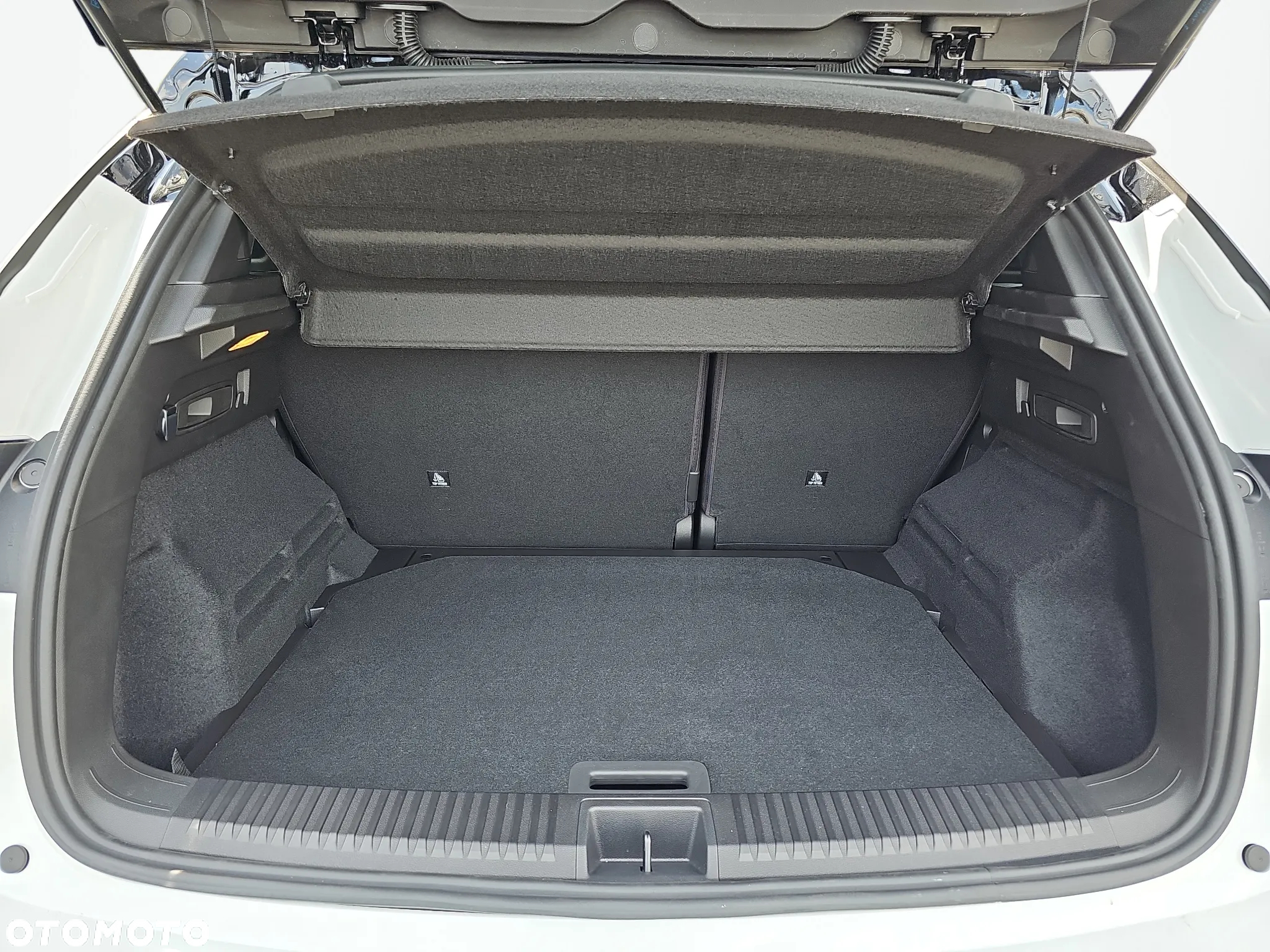 Renault Austral 1.3 TCe mHEV Techno - 25