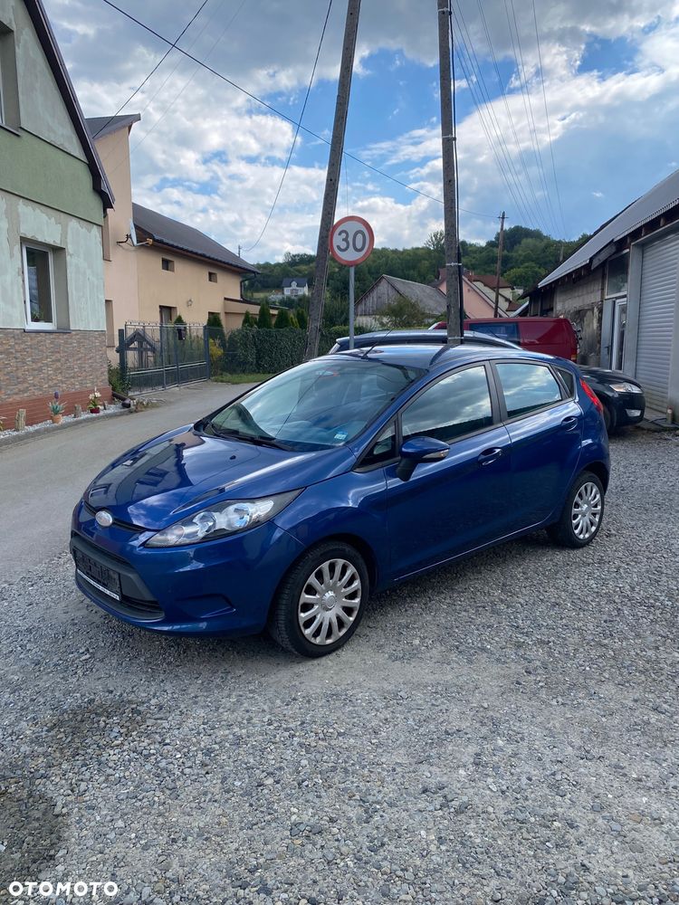 Ford Fiesta - 2