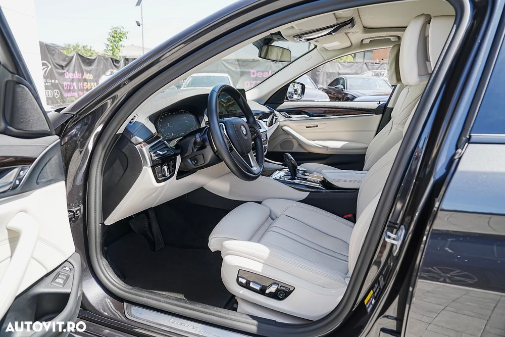 BMW Seria 5 530e xDrive Aut. Luxury Line - 16