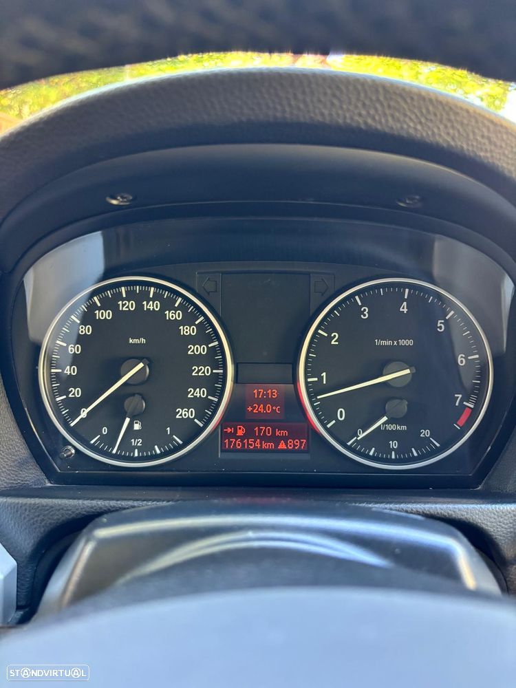 BMW 318 i - 10