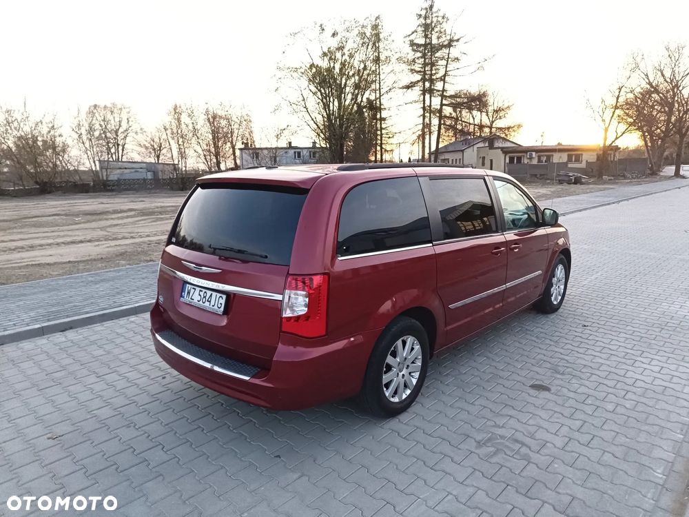 Chrysler Town & Country 3.6 Touring - 6