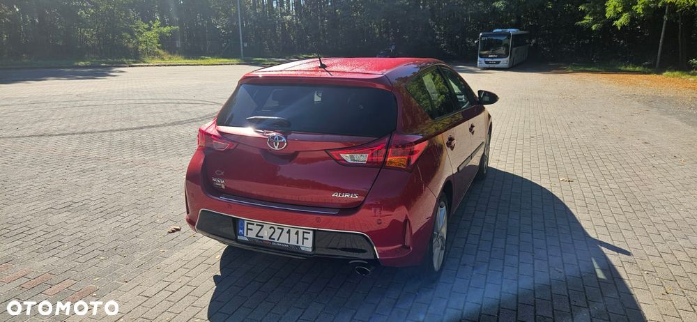 Toyota Auris - 4