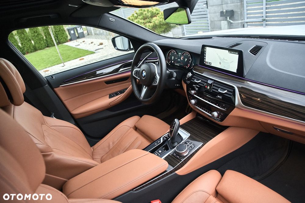 BMW Seria 5 530i xDrive M Sport sport - 3