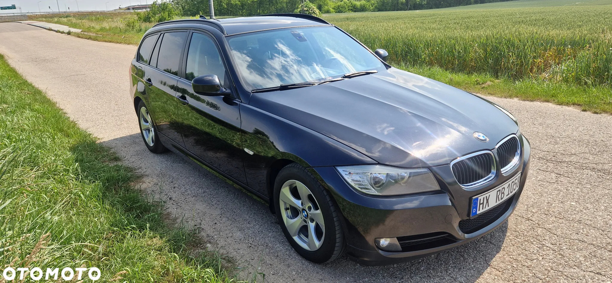 BMW Seria 3 320d DPF Touring - 3