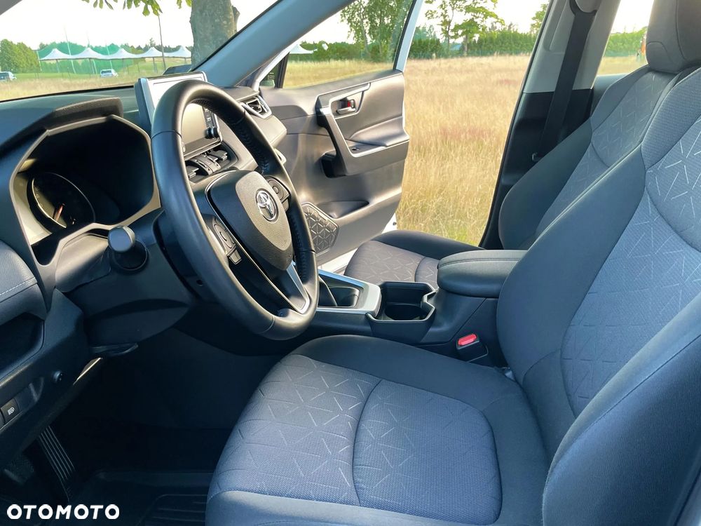 Toyota RAV4 2.0 Comfort 4x2 - 11