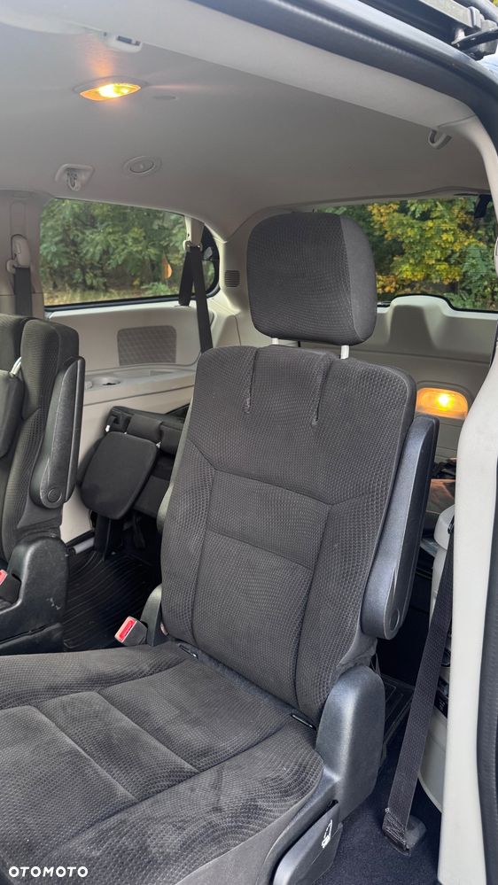 Dodge Grand Caravan 3.6 Express - 10